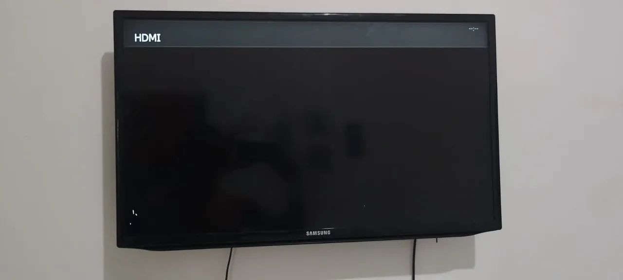 TV Samsung 32 '' ( Não é Smart) - Foto 2