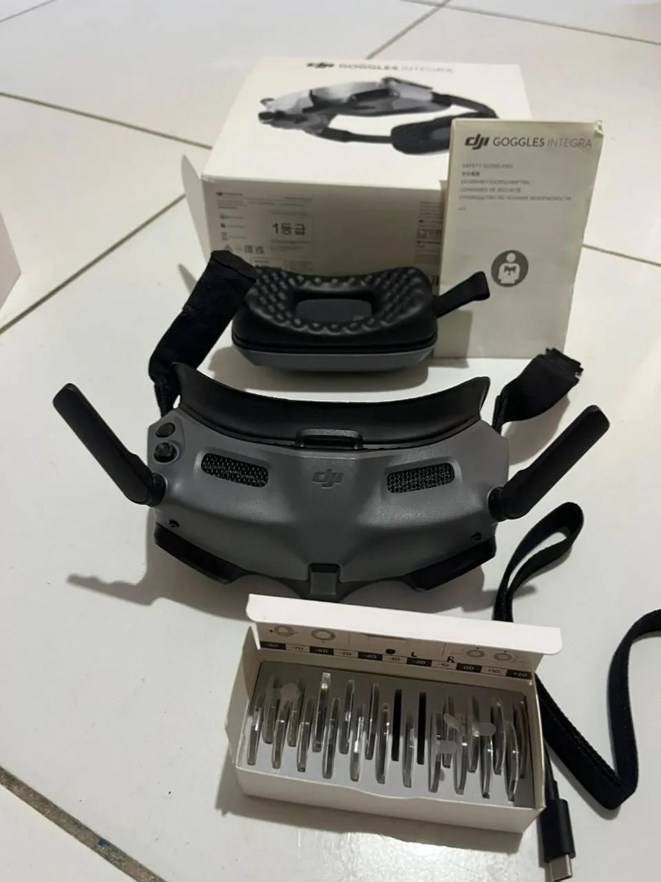 Óculos dji integra e motion controler 2  - Foto 2