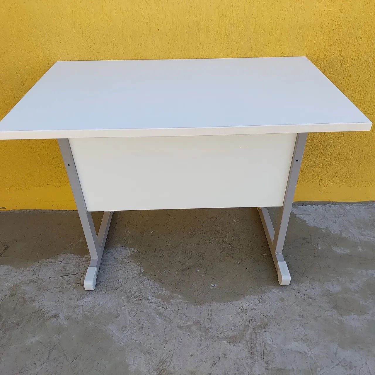 Mesa escritório branca 1.00x60cm - Foto 5