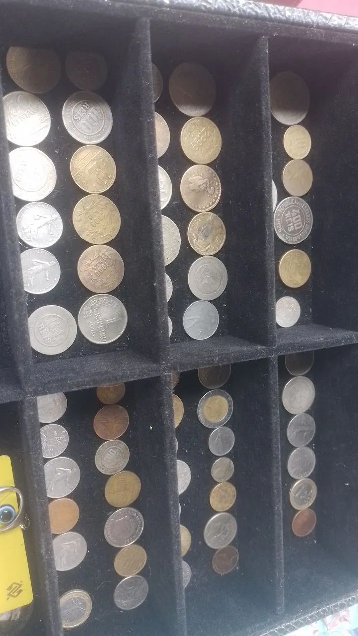 Coleção de moedas antigas 