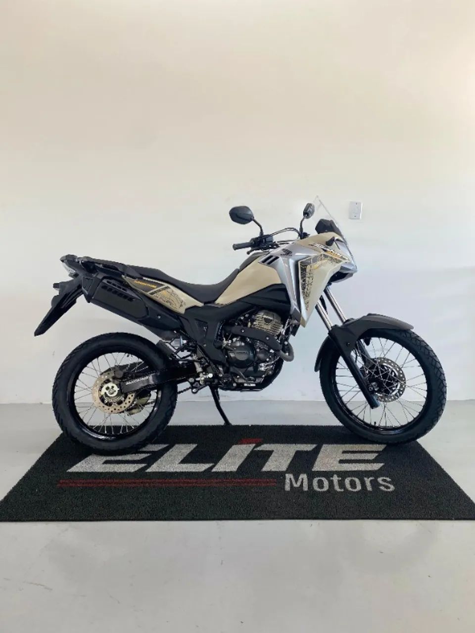 SAHARA 300 ADVENTURE FLEX ZERADA
