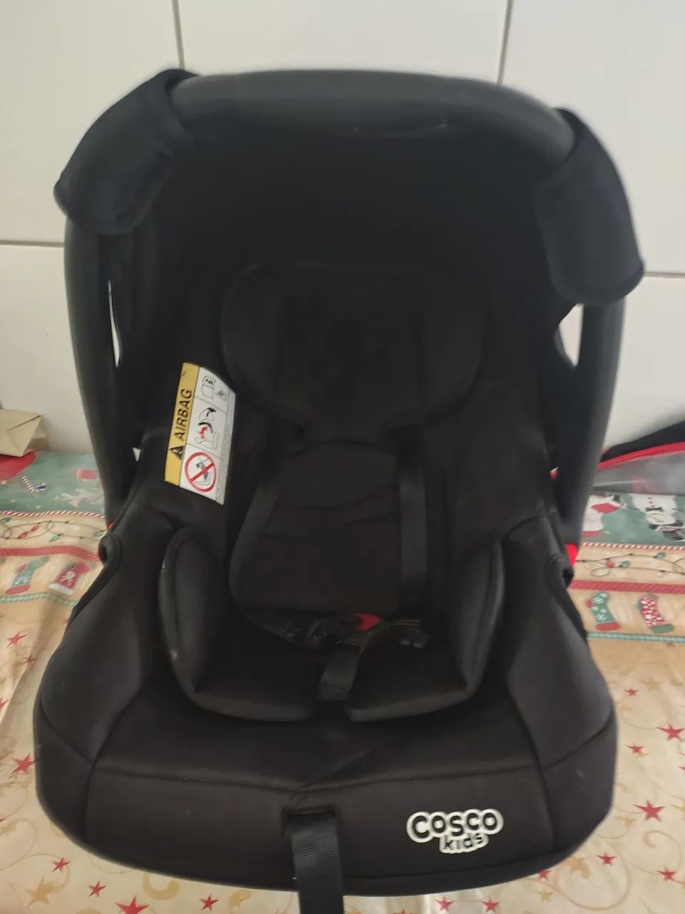 Bebê conforto da marca Cosco ( Novíssimo)