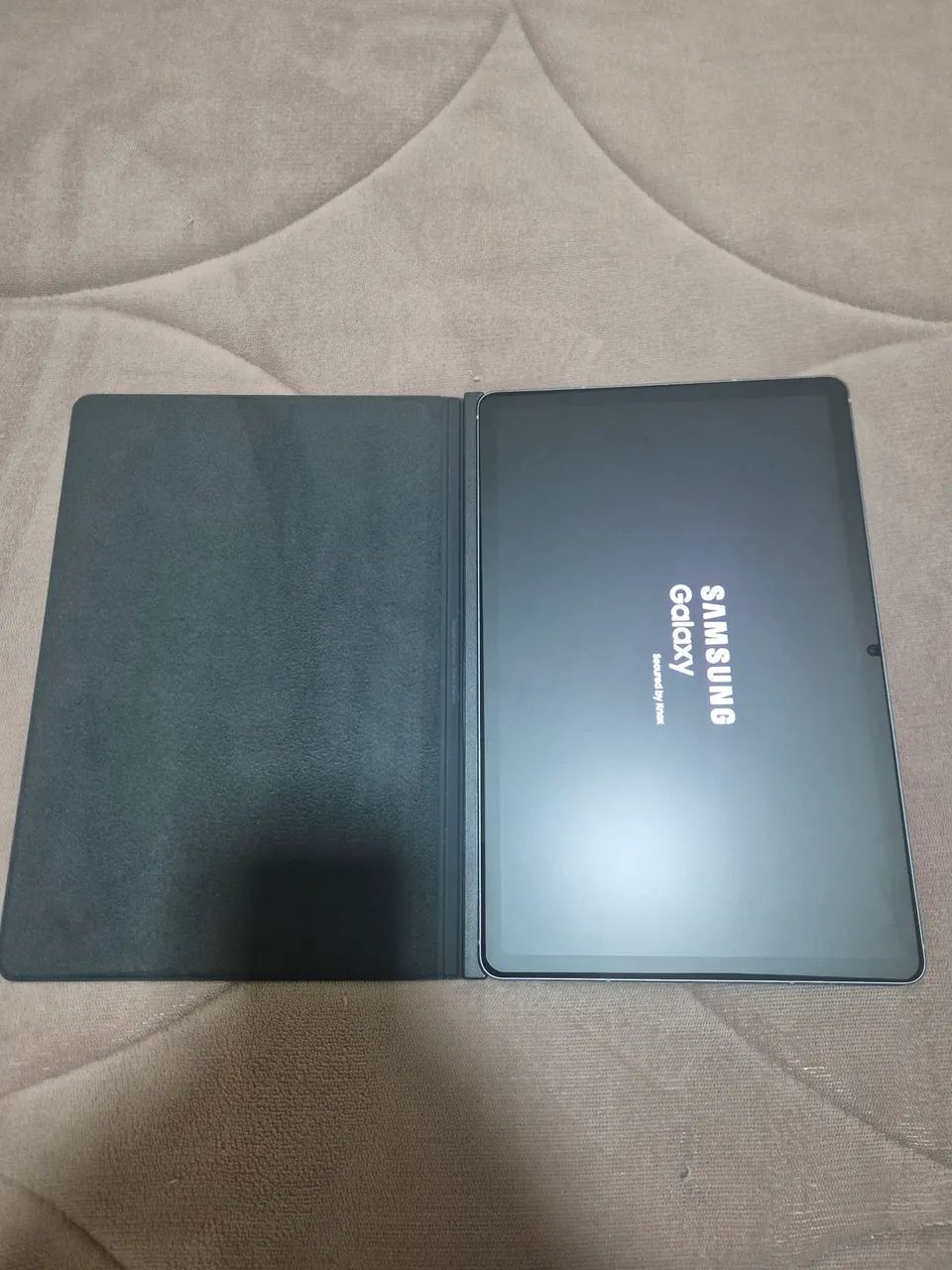 Capa Original Samsung Tab S9 / S9 FE / S10 FE - Foto 2