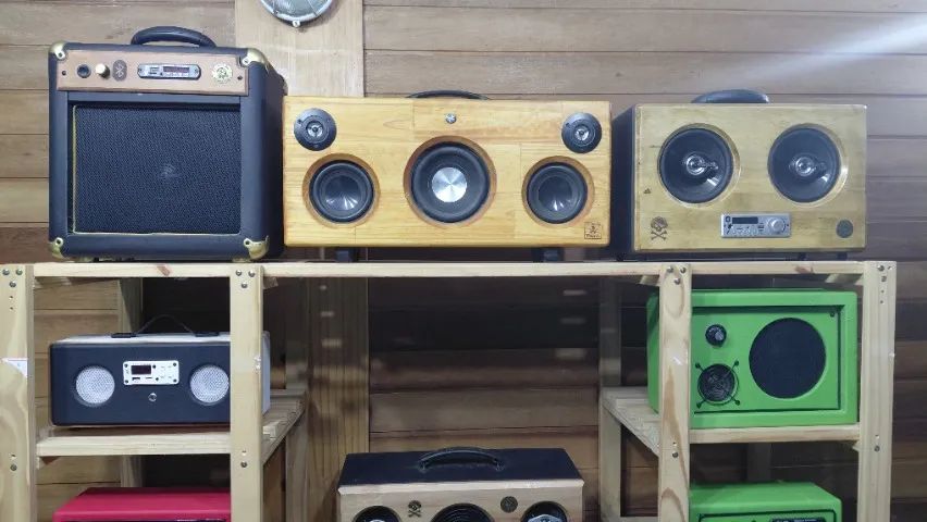 Caixa  de som Bluetooth FM Aux - Foto 2