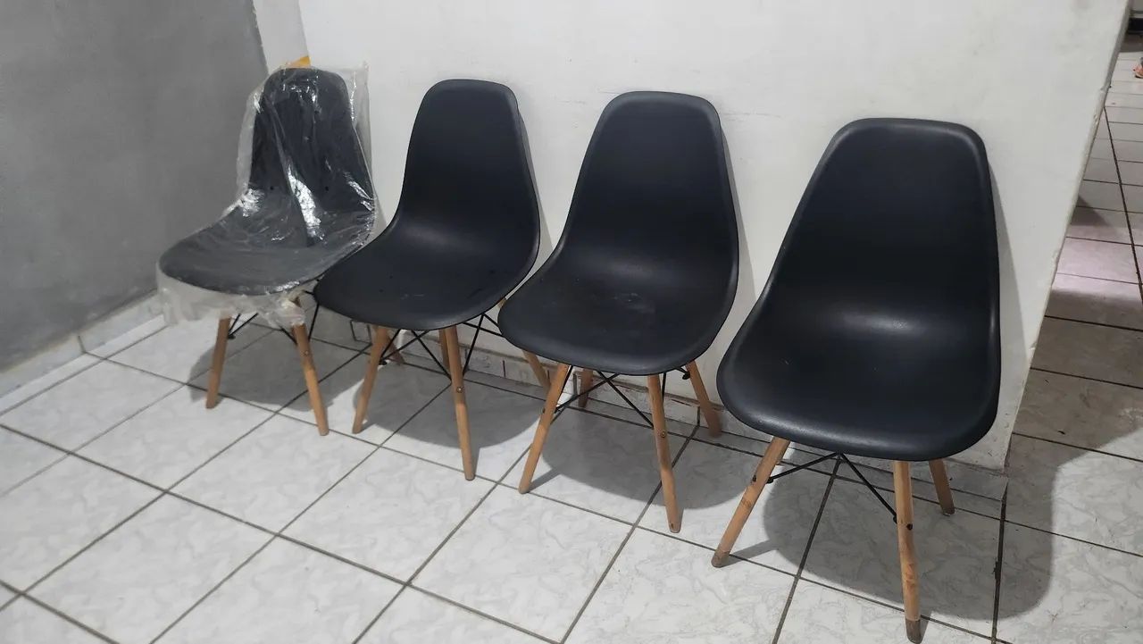 Cadeiras eifel  - Foto 2