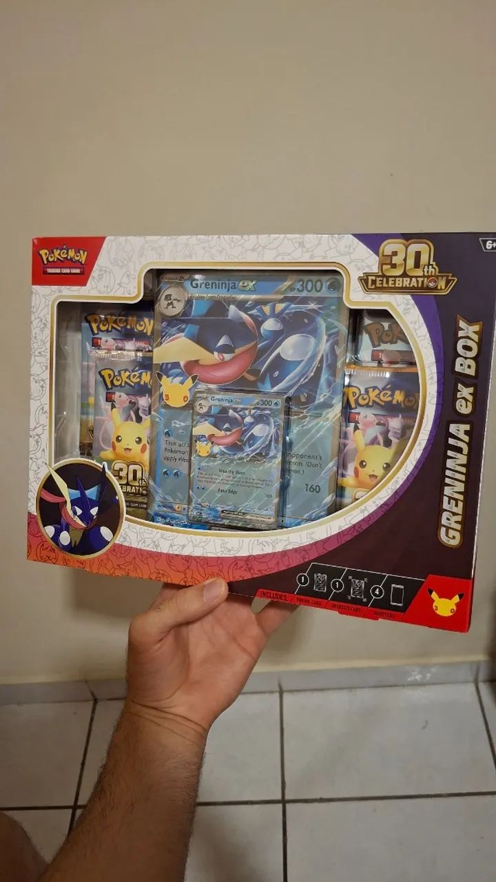 Pokemon 30 anos - Box Greninja EX - Inglês