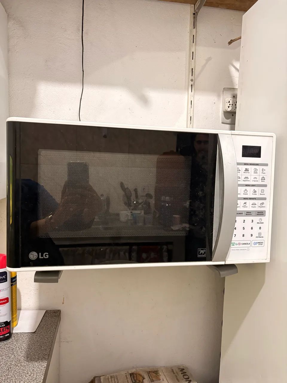 Microondas LG 27LT *com defeito*