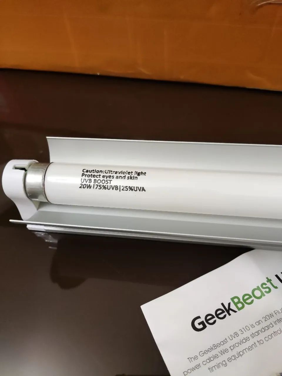 Lâmpada GeekBeast UVB 310  - Foto 2