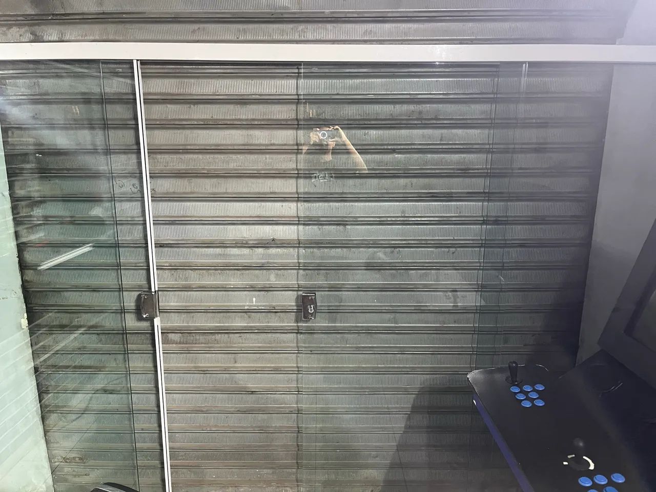 10mm Glass Door