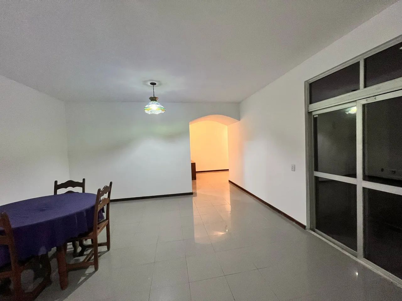 Canela 4/4 com suítes