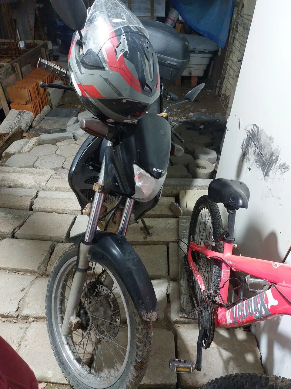 Moto Honda Falcom 400 pra TROCA - Foto 2