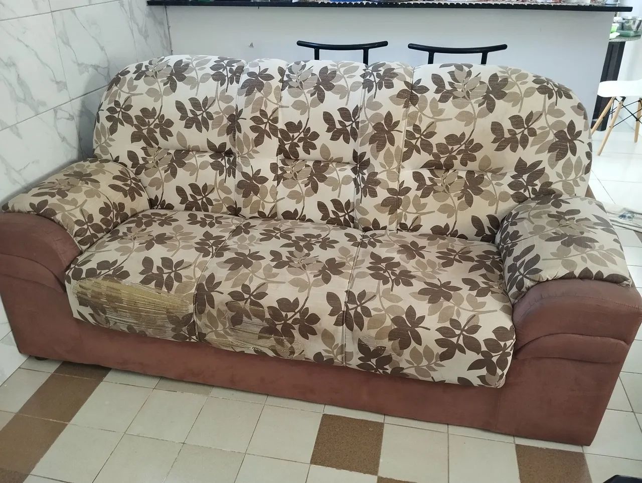 SOFÁ 3 LUGARES 