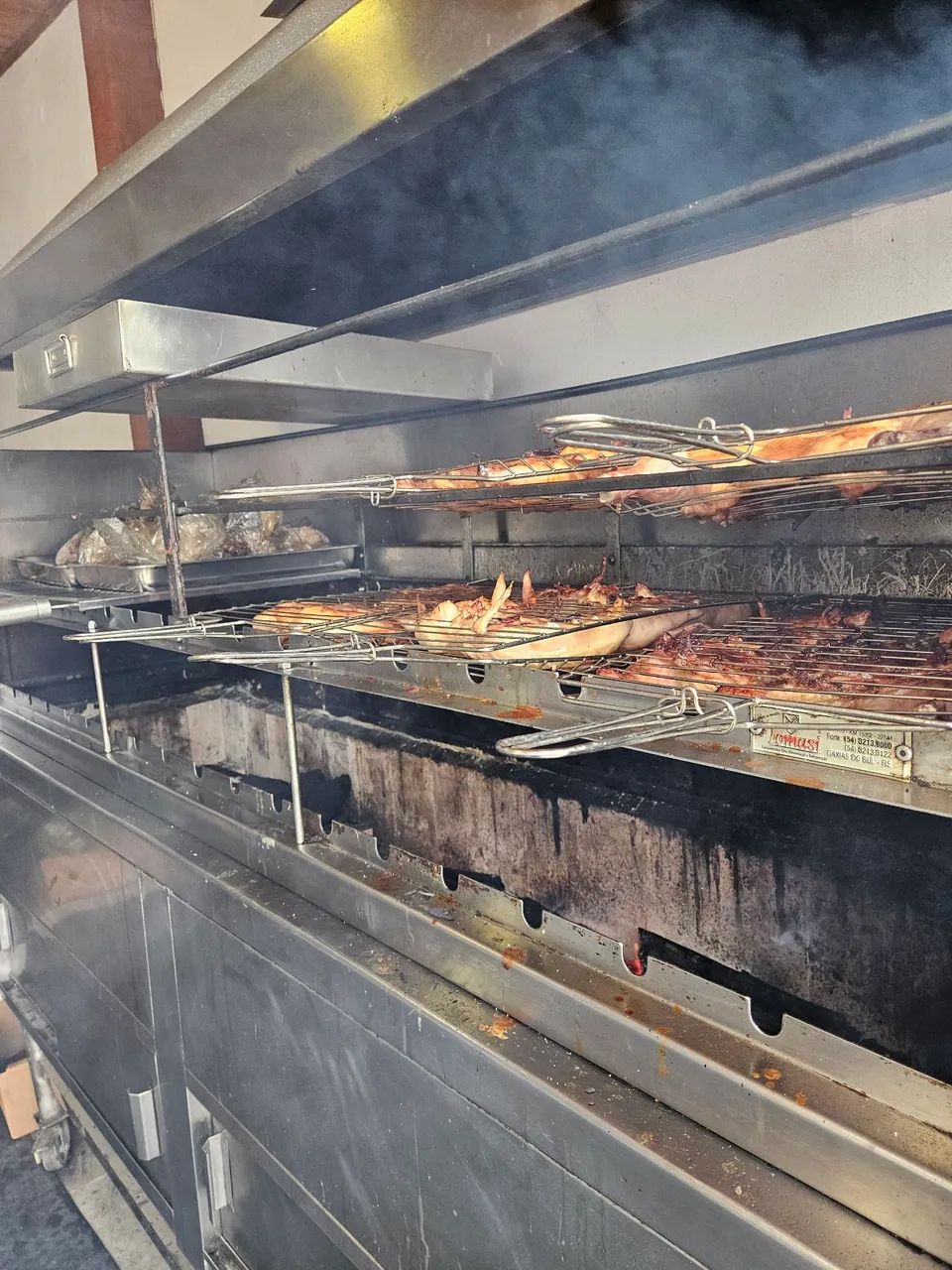 Loja Assados na brasa - Foto 4