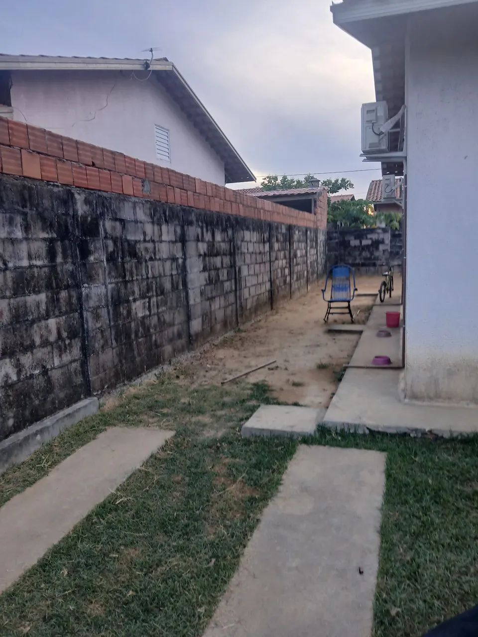 Casa ja financiada entrada de 80mil e assume as parcelas. - Foto 3