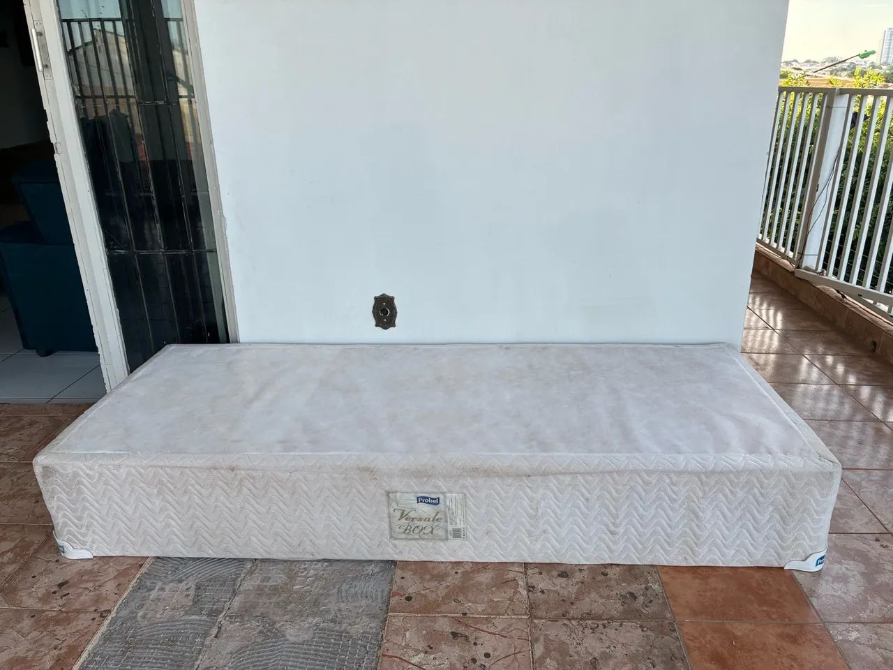 Cama de Solteiro 2,00 x 0,80m - Base Estofada