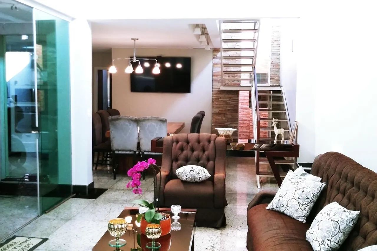 Casa à Venda - Nova Granada, 4 Quartos, 360 m2