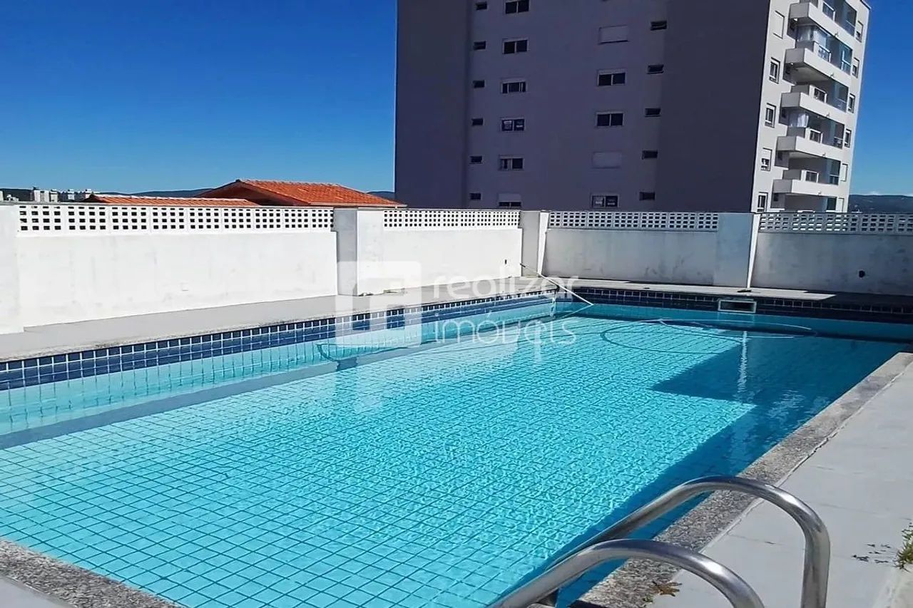 Casa 2 quartos no bairro Barreiros, São José