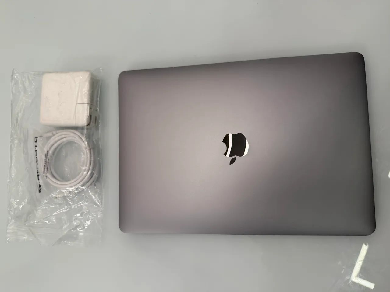 Macbook Pro M1 | 16GB RAM| 256GB SSD - Notebooks - Cabula