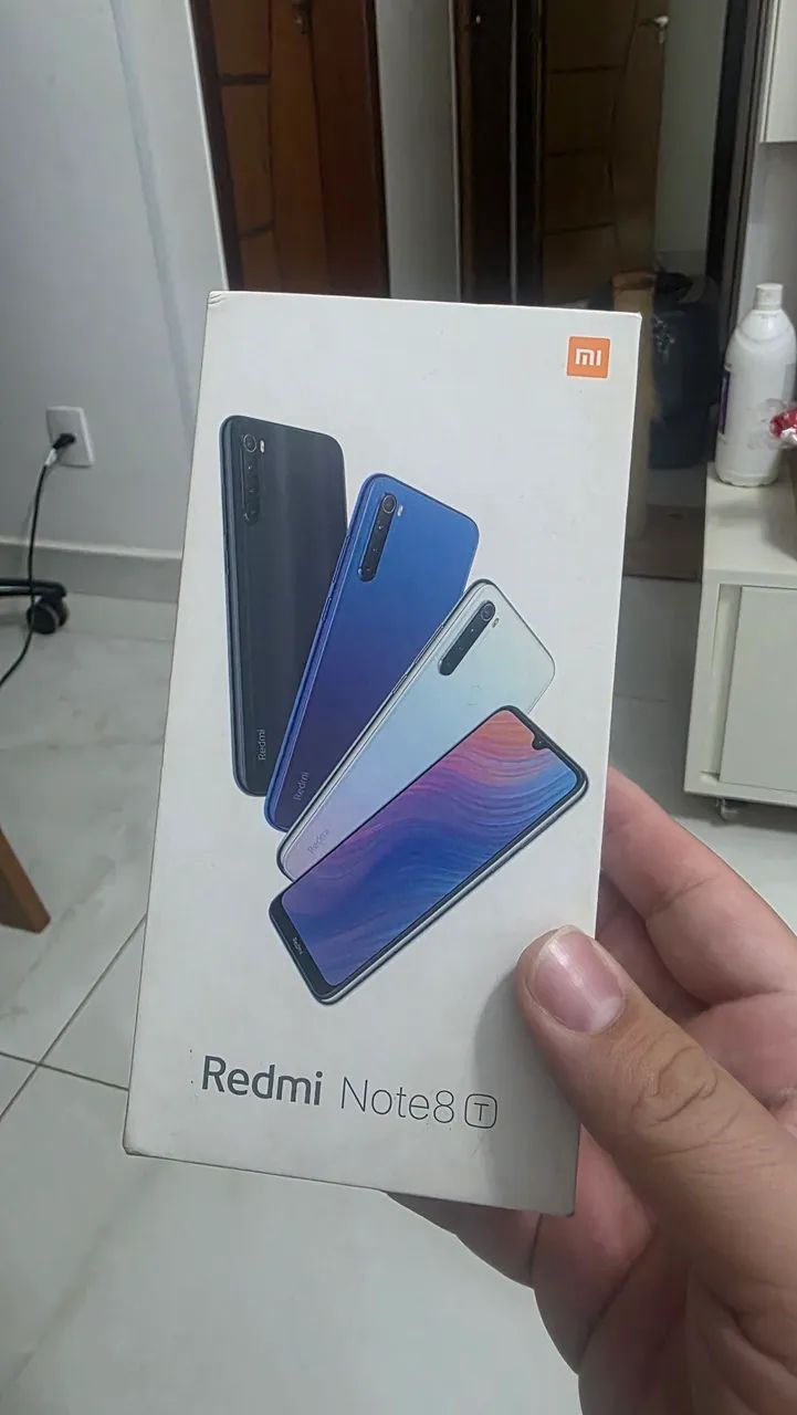 Caixa de celular redmi note 8 T com manuais