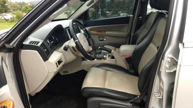 Jeep grand cherockee 3.0 limited à diesel impecável com baixa km 16mil abaixo da fipe - Foto 7