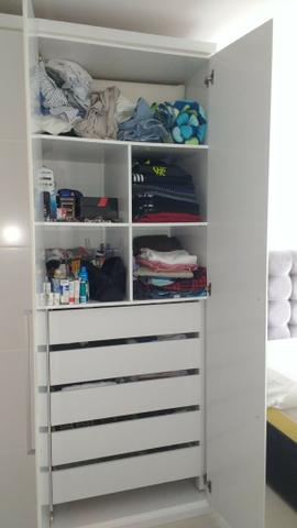 Guarda Roupa Casal 4 Portas e 5 Gavetas Prime-Flex da Toque Campainha -Laca