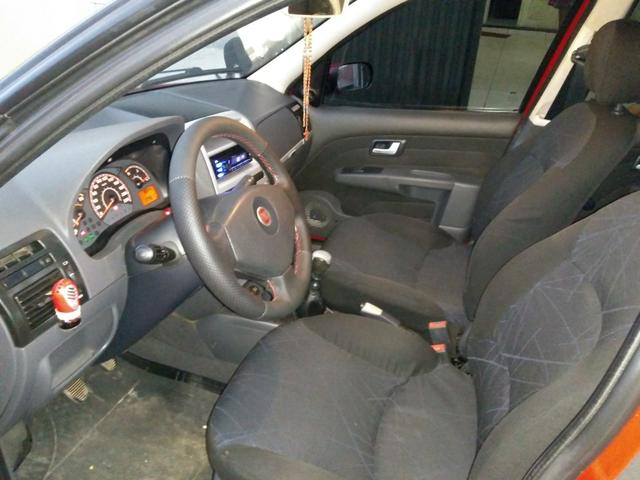 Palio elx 1.4 2010 - Foto 18
