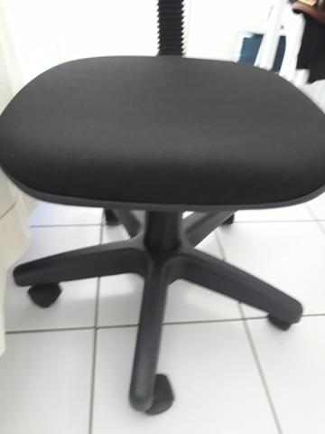 Cadeira Secretária Giratória - Foto 2