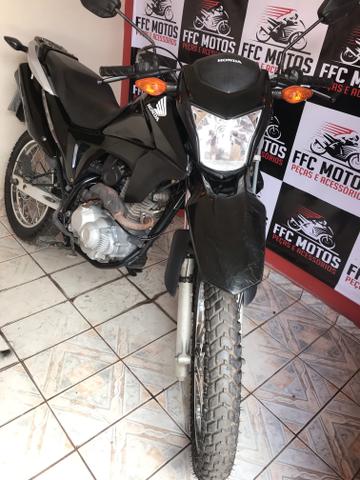 Honda Broz 160 ano 2016 ipva 2019 pago - Foto 2
