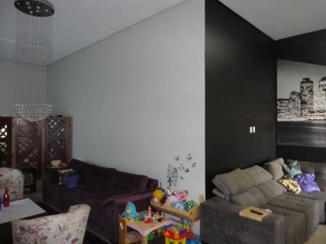 Vicente pires, linda e moderna casa, sala com pé direito duplo - Foto 9