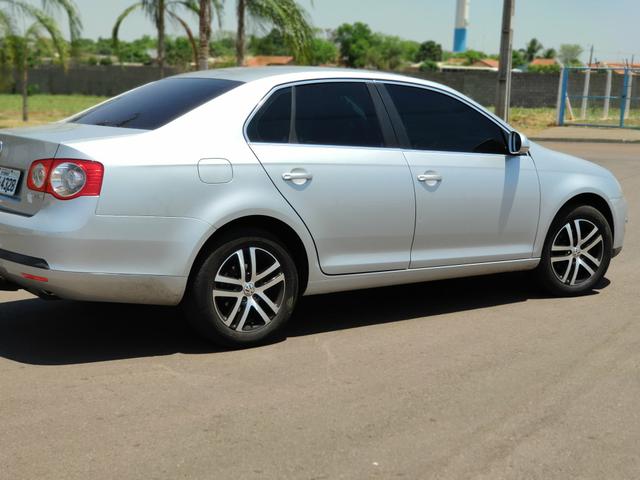 Jetta 2.5 Completo Automático - Foto 5