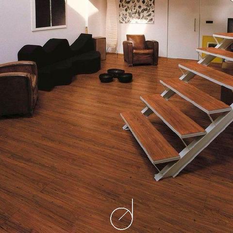 Piso laminado instalado - Foto 2