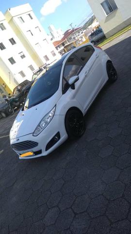 Vendo New fiesta - Foto 2