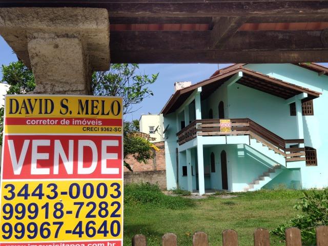Sobrado em Itapoá, com 2 apartamentos, região nobre comércio e residencial - Foto 4