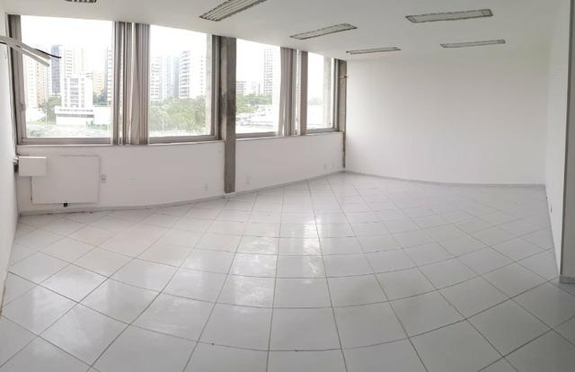 Sala Caminho das Árvores alugada para investidor - Sl 618 - Centro Empres. Iguatemi - Foto 12