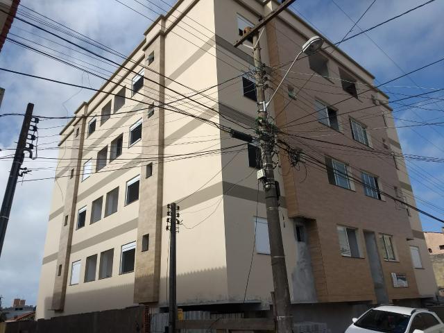 Oferta oferta apto amplo prédio com elevador na praia dos ingleses - Foto 2