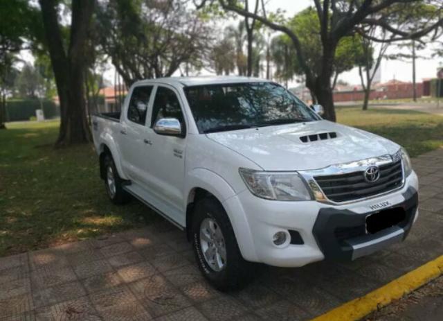 Hilux 3.0 Srv 4x4 Aut PARCELO - Foto 3