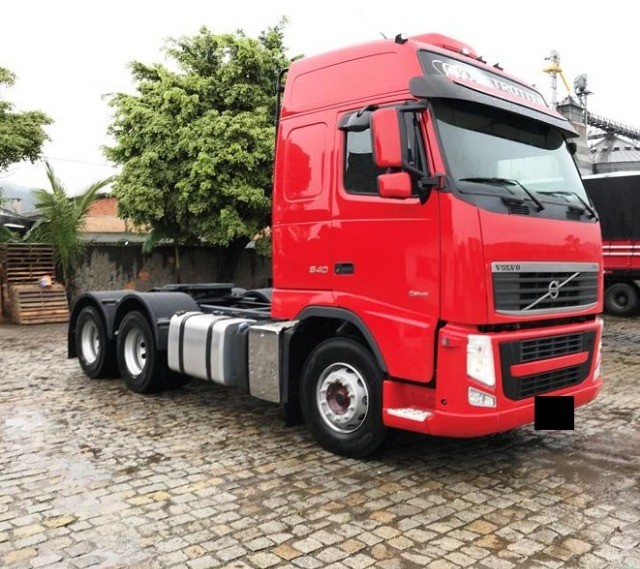 VOLVO FH 540 VERMELHO 6X4 2013