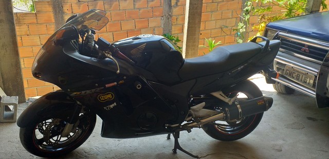 MOTO HONDA CBR 1100XX PRETA