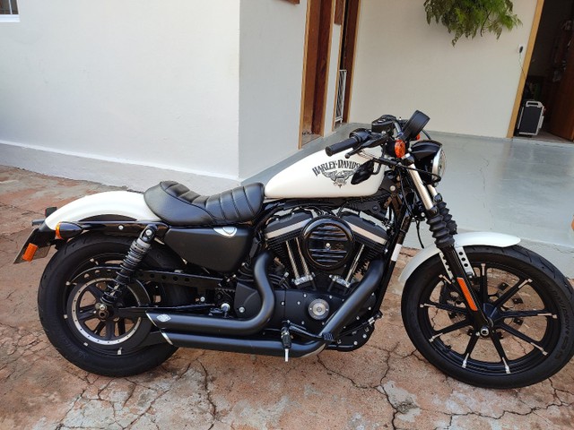 HARLEY DAVIDSON IRON 883 2018