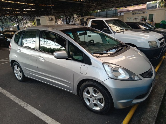 HONDA FIT LX 2010 EXELENTE ESTADO