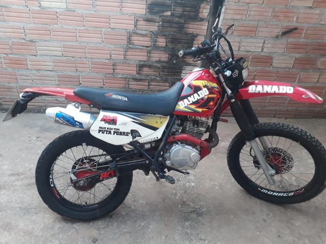 VENDO XR 200 A MAS TOP DE SANTARÉM TODA EQUIPADA !! LEIA A DESCRIÇÃO A BAIXO PRIMEIRO