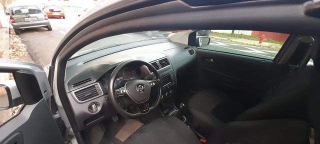 VOLKSWAGEN FOX 1.6 2015