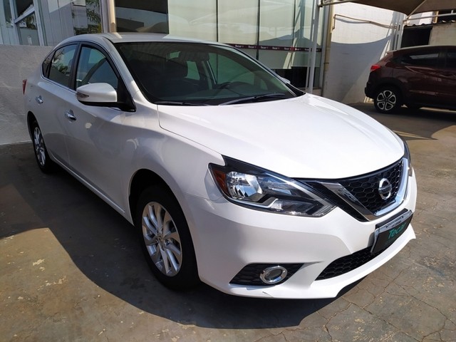 NISSAN SENTRA 20S CVT 4P