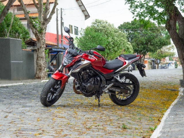 HONDA CB 500F