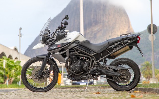 TRIUMPH TIGER 800 XC 15/16 26.354KM