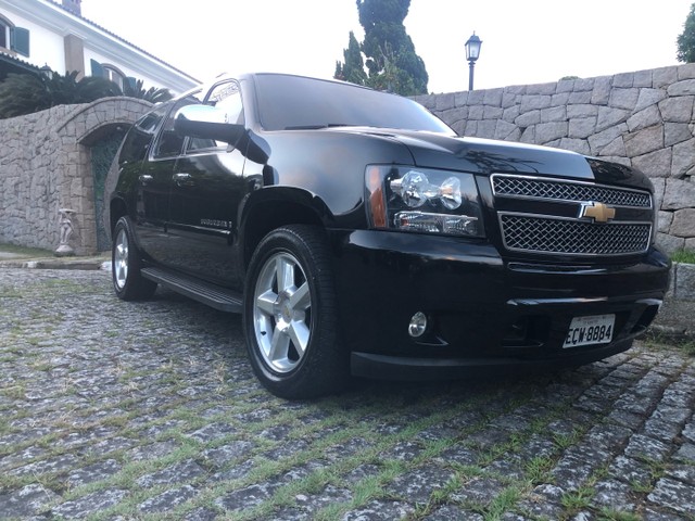 LINDA SUBURBAN LTZ BLINDADA FLEX 4X4