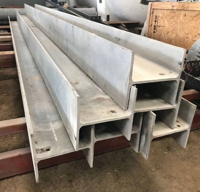 Viga perfil cantoneira   lote 3.000 quilos 