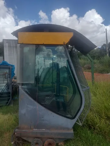 Cabine para máquinas ou garras
