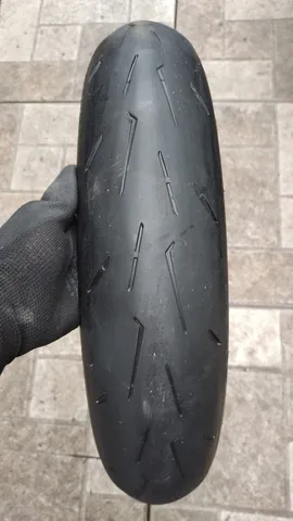 Pneu Usado Pirelli Diablo Rosso Corsa4 120/70-17