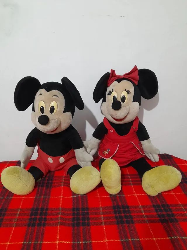 Mickey e Minie gigante 